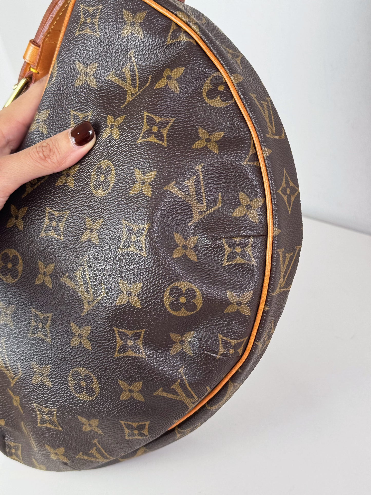 Louis Vuitton Vintage Croissant MM Shoulder Bag