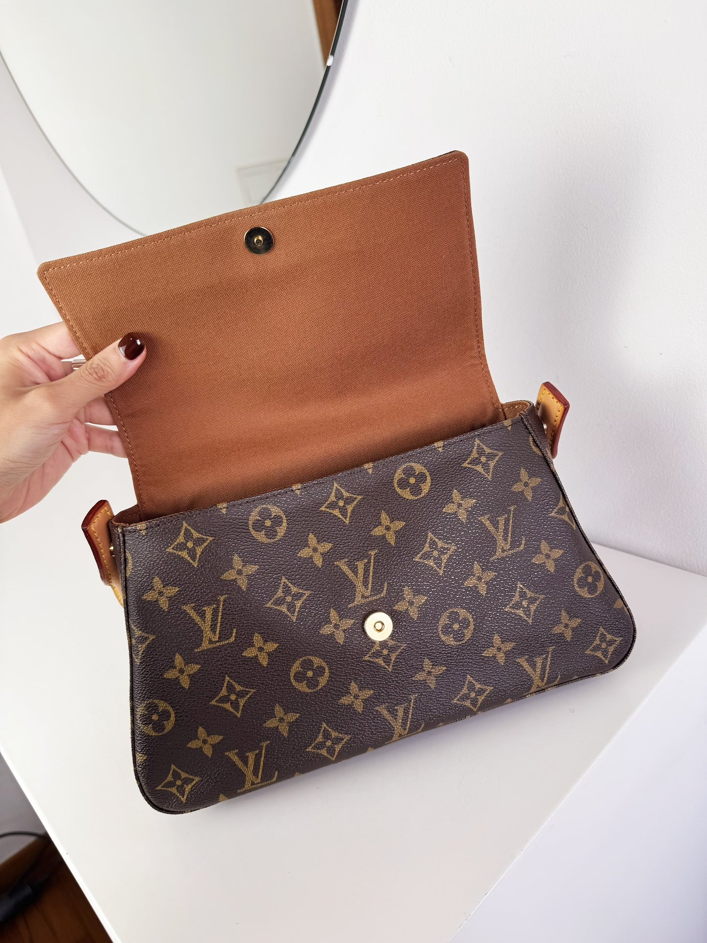 Louis Vuitton Vintage Mini Looping Shoulder Bag