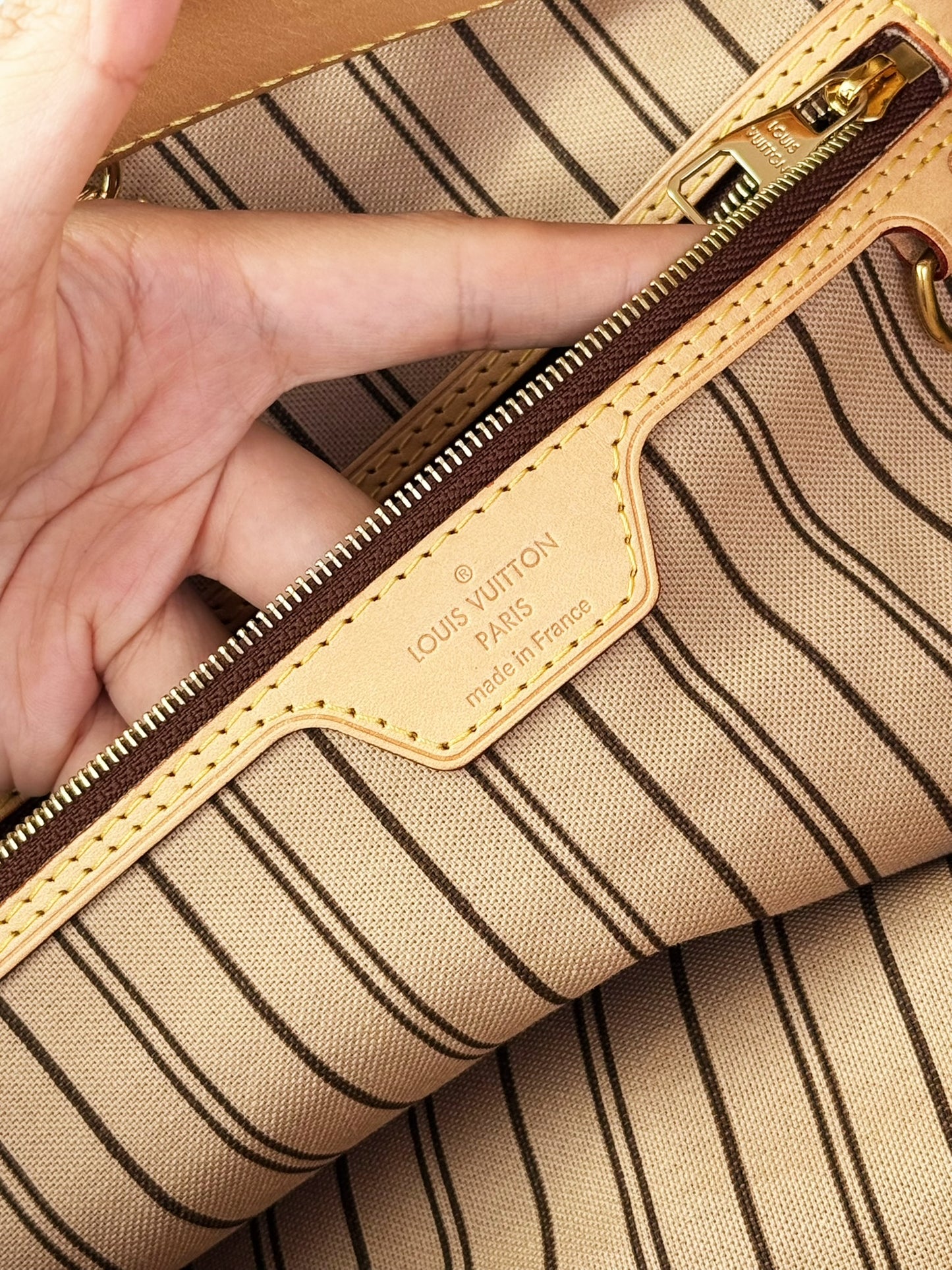 Louis Vuitton Vintage Delightful MM Tote Crossbody Bag