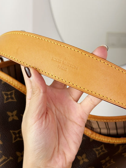 Louis Vuitton Vintage Delightful MM Tote Crossbody Bag