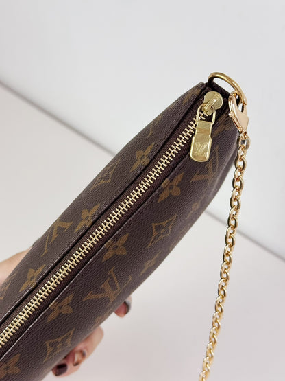 Louis Vuitton Vintage Pochette Accessoires Shoulder Crossbody Bag