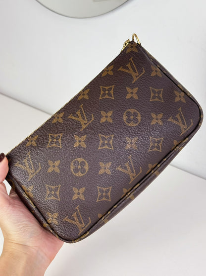 Louis Vuitton Vintage Pochette Accessoires Shoulder Crossbody Bag