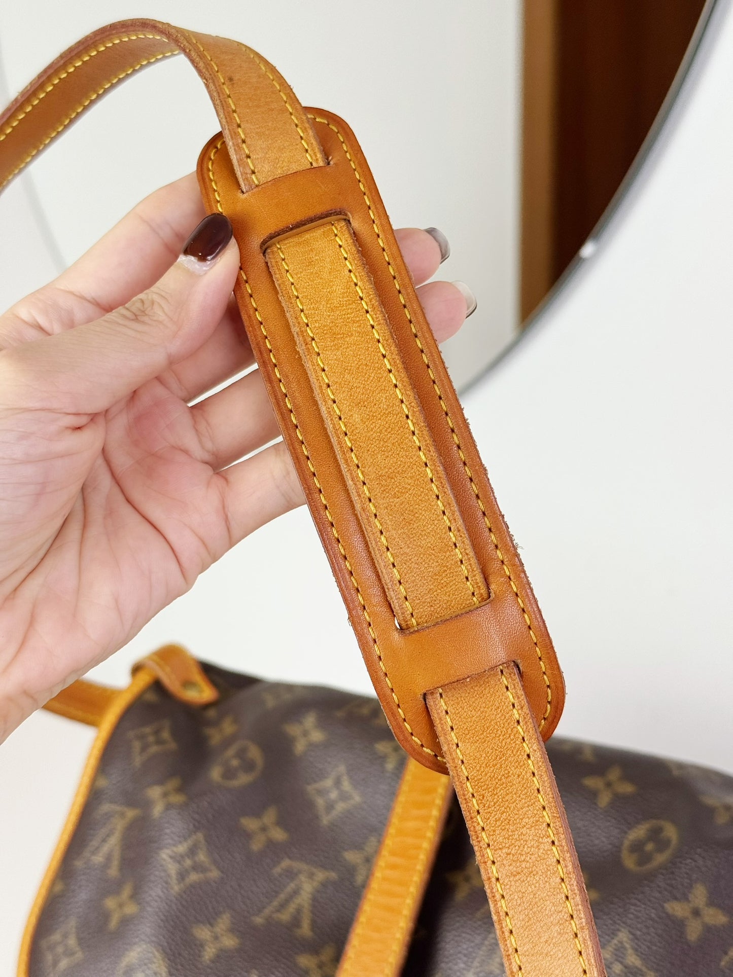Louis Vuitton Vintage Saumur 30 Shoulder Crossbody Bag