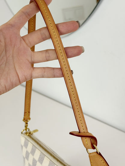 Louis Vuitton Azur Pochette Accessoires Shoulder Crossbody Bag RFID