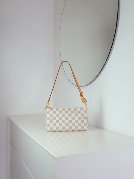 Louis Vuitton Azur Pochette Accessoires Shoulder Crossbody Bag RFID