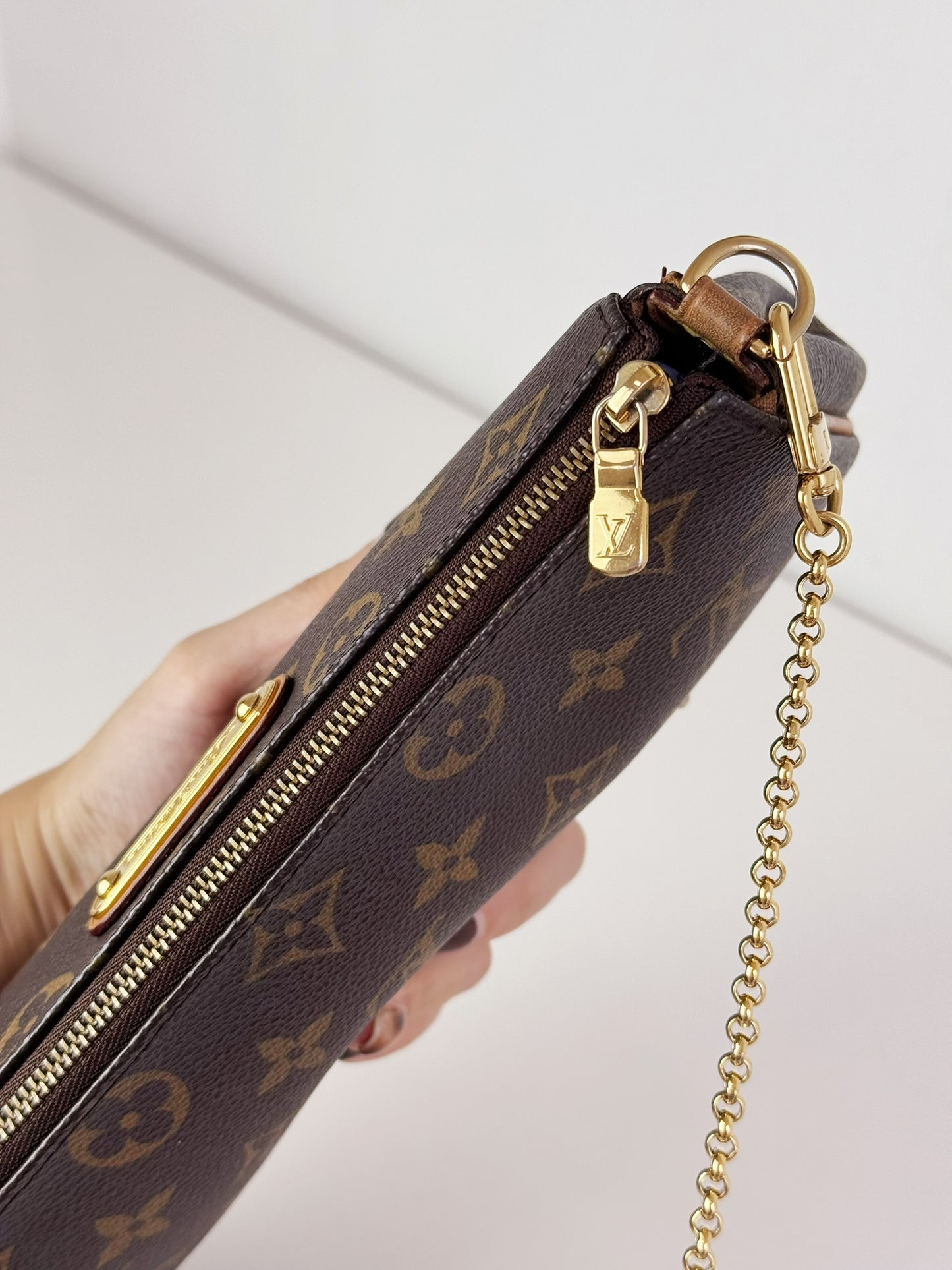 Louis Vuitton Vintage Eva Shoulder Crossbody Bag