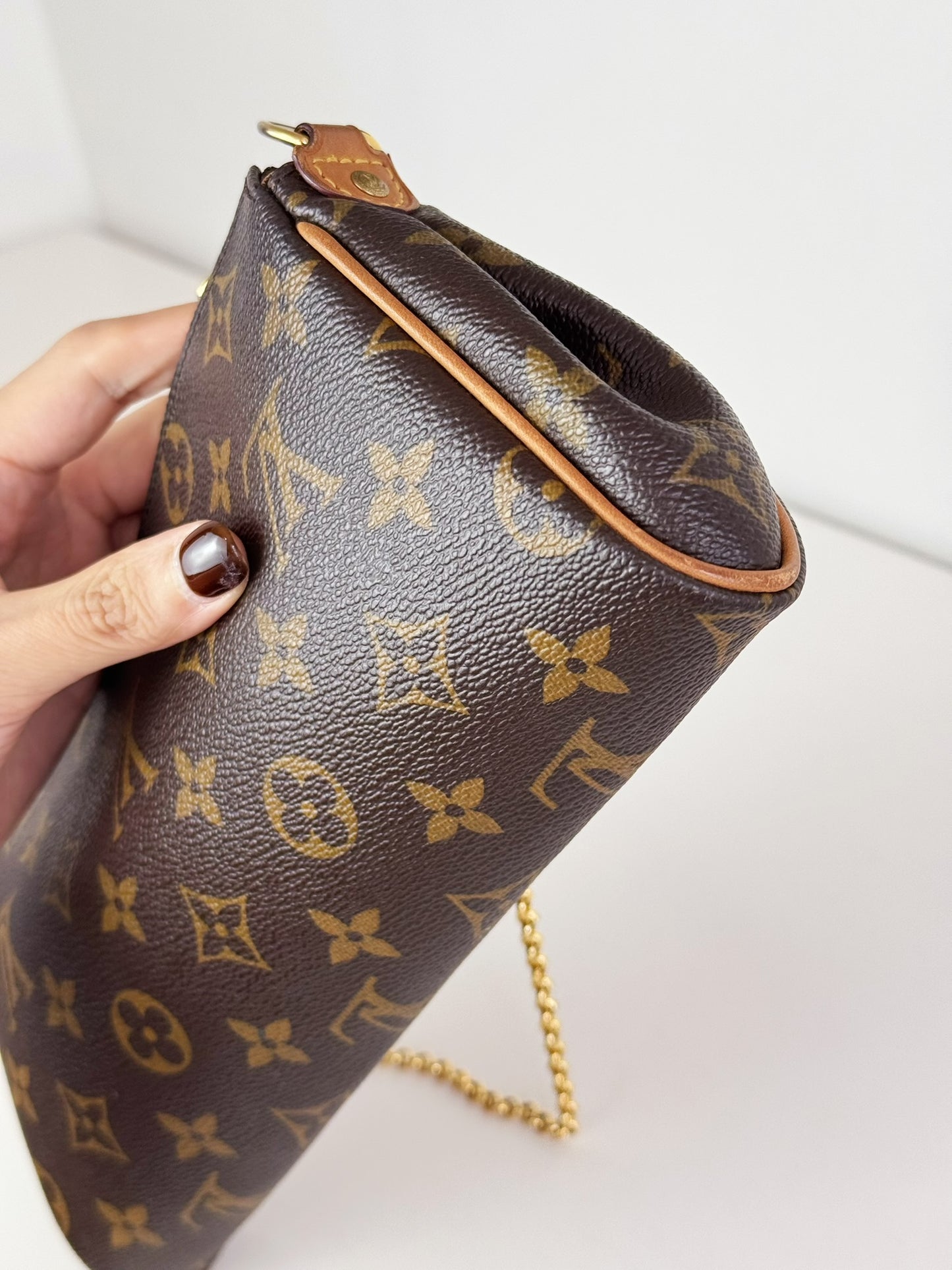 Louis Vuitton Vintage Eva Shoulder Crossbody Bag