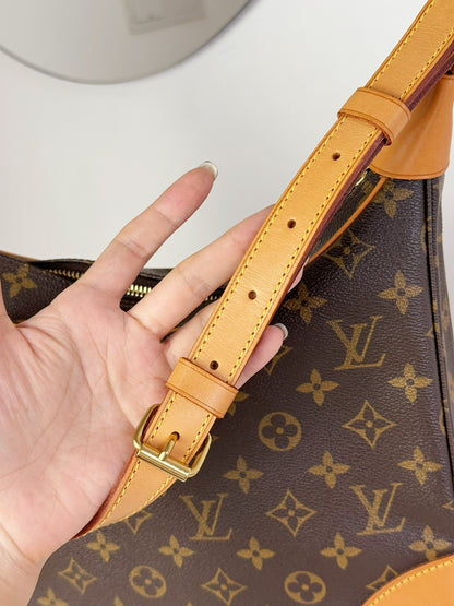 Louis Vuitton Vintage Boulogne Shoulder Crossbody Bag