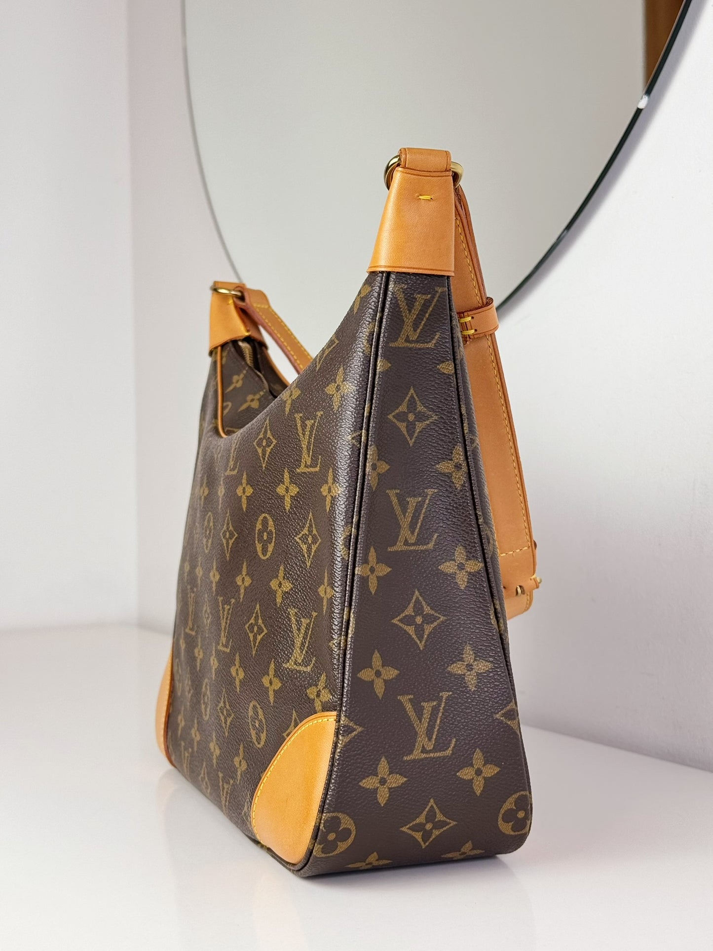 Louis Vuitton Vintage Boulogne Shoulder Crossbody Bag