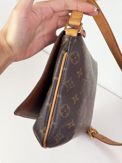 Louis Vuitton Musette Tango Shoulder Crossbody Bag