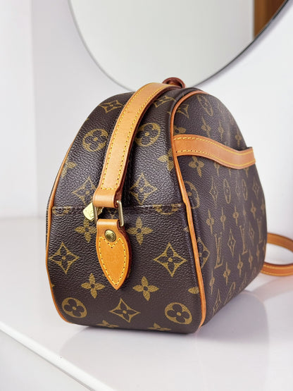 Louis Vuitton Vintage Blois Crossbody Bag