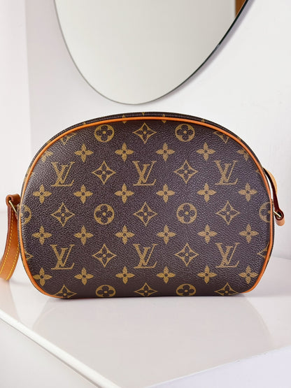 Louis Vuitton Vintage Blois Crossbody Bag