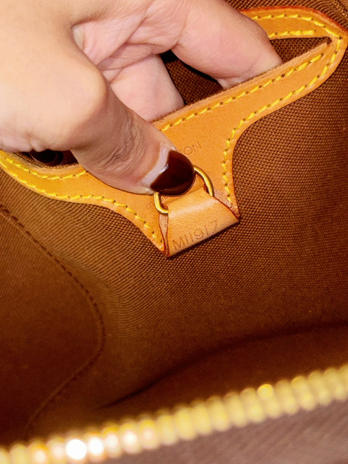 Louis Vuitton Vintage Ellipse Top Handle Crossbody Bag