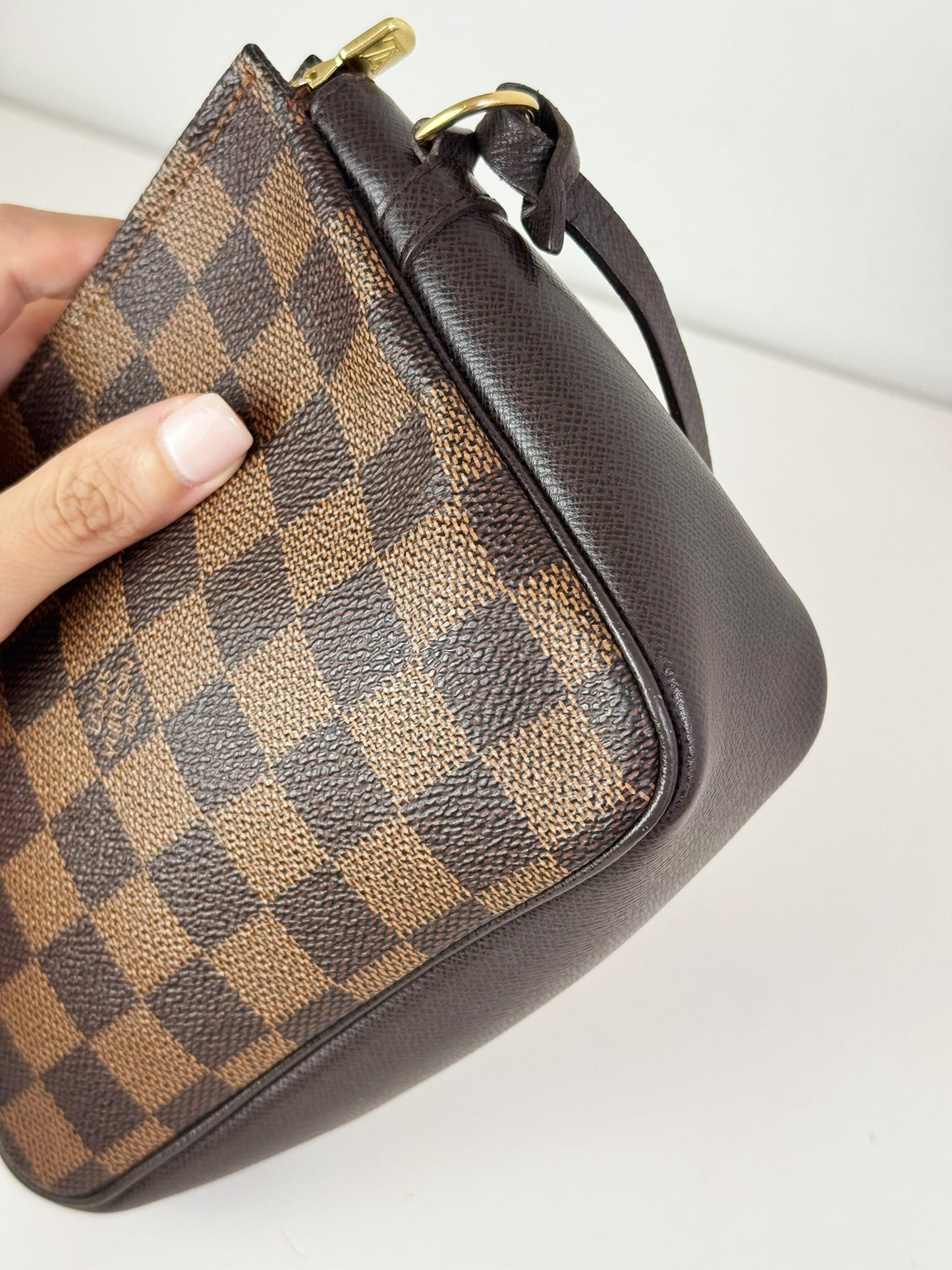 Louis Vuitton Vintage Damier Trousse Pochette Shoulder Crossbody Bag