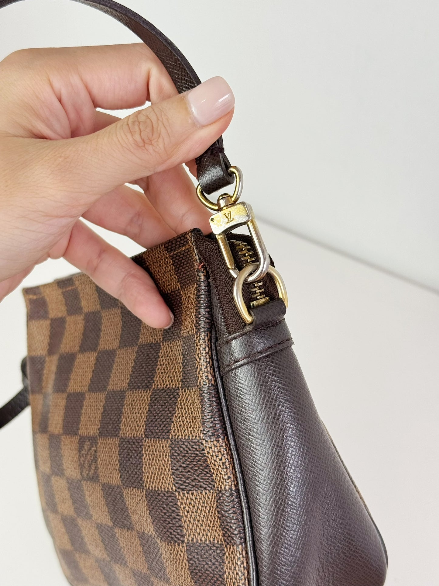 Louis Vuitton Vintage Damier Trousse Pochette Shoulder Crossbody Bag