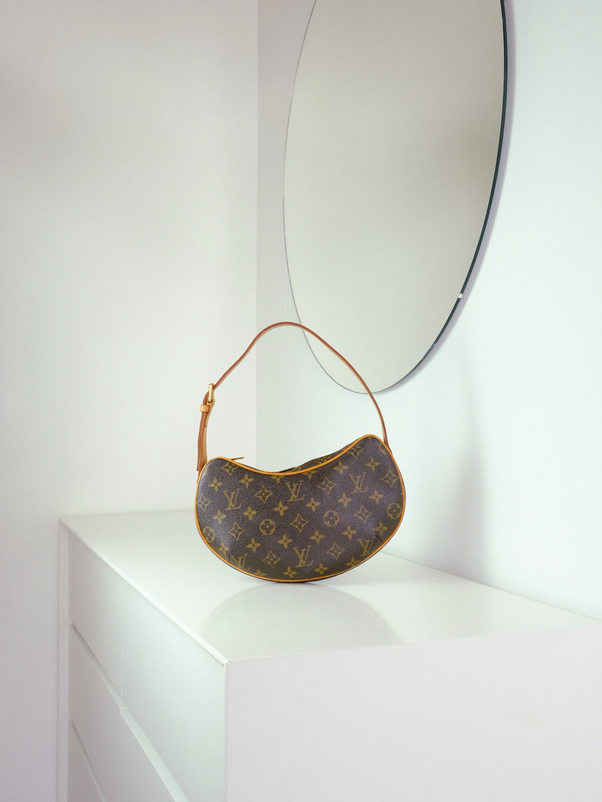 Louis Vuitton Vintage Croissant PM Shoulder Bag