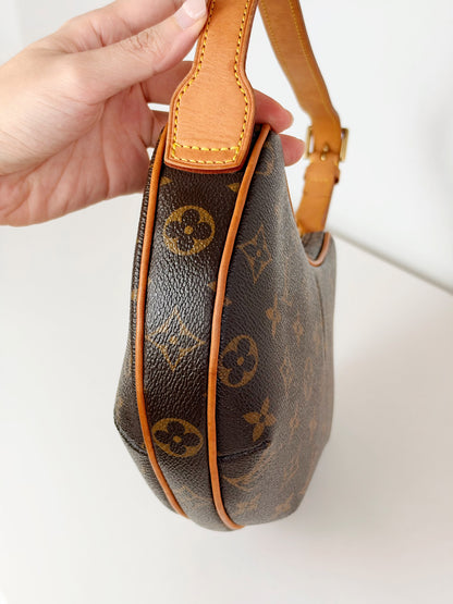 Louis Vuitton Vintage Croissant PM Shoulder Bag