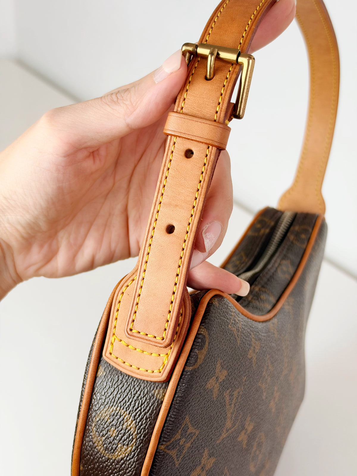 Louis Vuitton Vintage Croissant PM Shoulder Bag