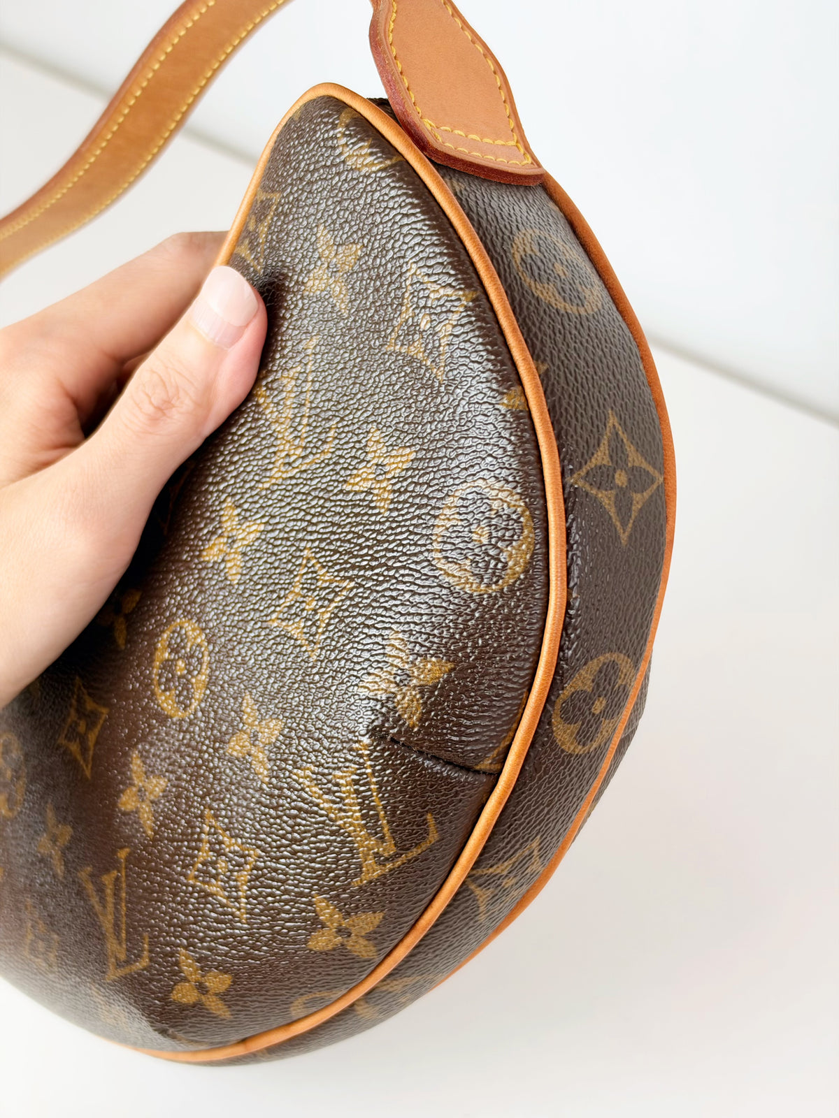 Louis Vuitton Vintage Croissant PM Shoulder Bag