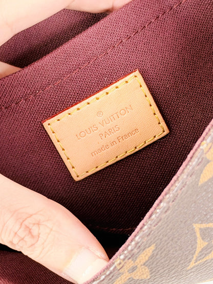 Louis Vuitton Vintage Favorite PM Shoulder Crossbody Bag