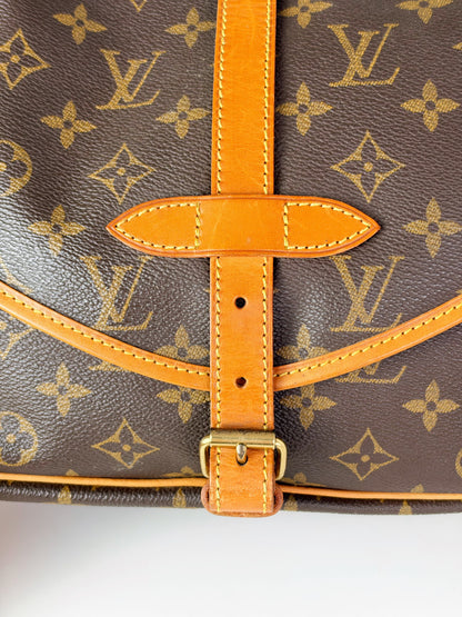 Louis Vuitton Vintage Saumur 30 Shoulder Crossbody Bag
