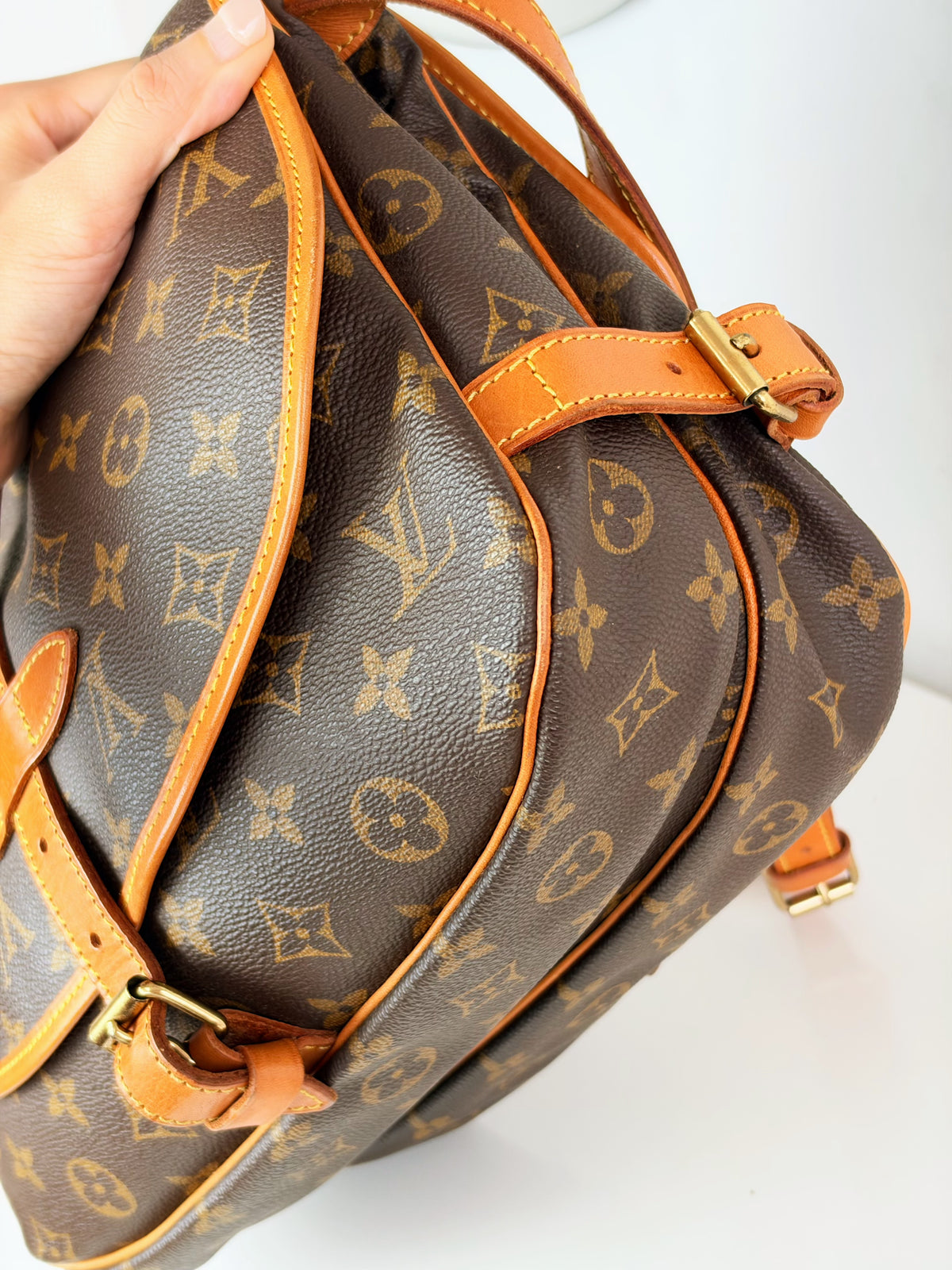 Louis Vuitton Vintage Saumur 30 Shoulder Crossbody Bag