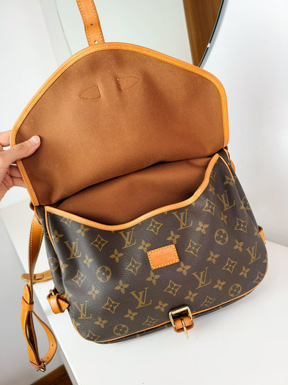 Louis Vuitton Vintage Saumur 30 Shoulder Crossbody Bag