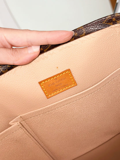 Louis Vuitton Vintage Sac Plat Handbag Tote Crossbody Bag