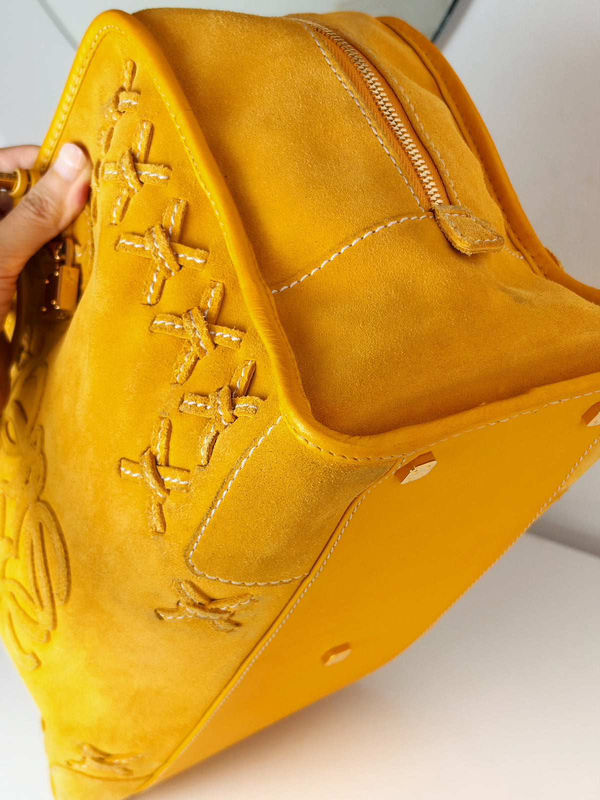 Loewe Vintage Suede Amazona 36 Handbag