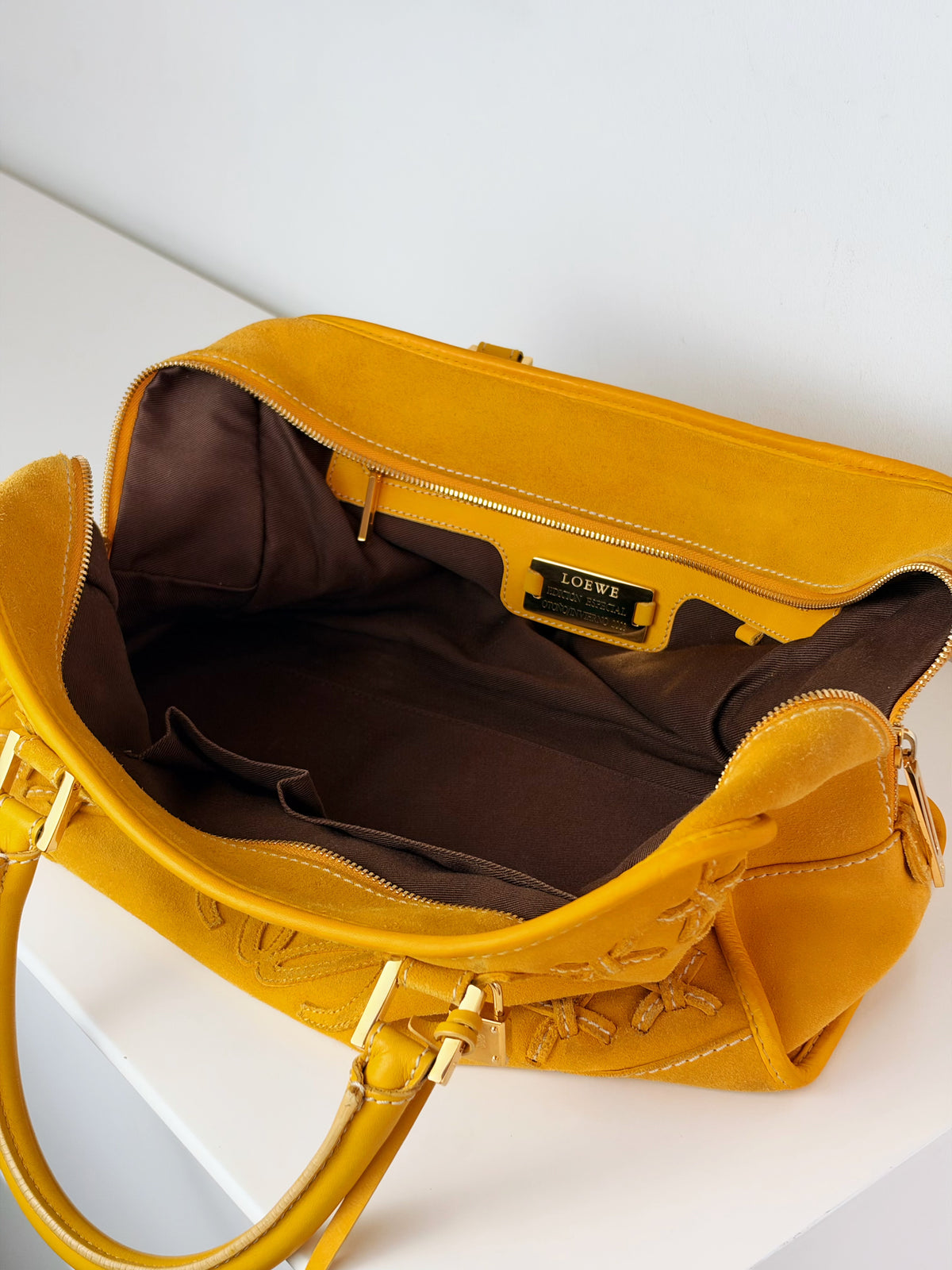 Loewe Vintage Suede Amazona 36 Handbag