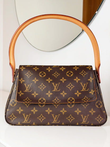 Louis Vuitton Vintage Mini Looping Shoulder Bag