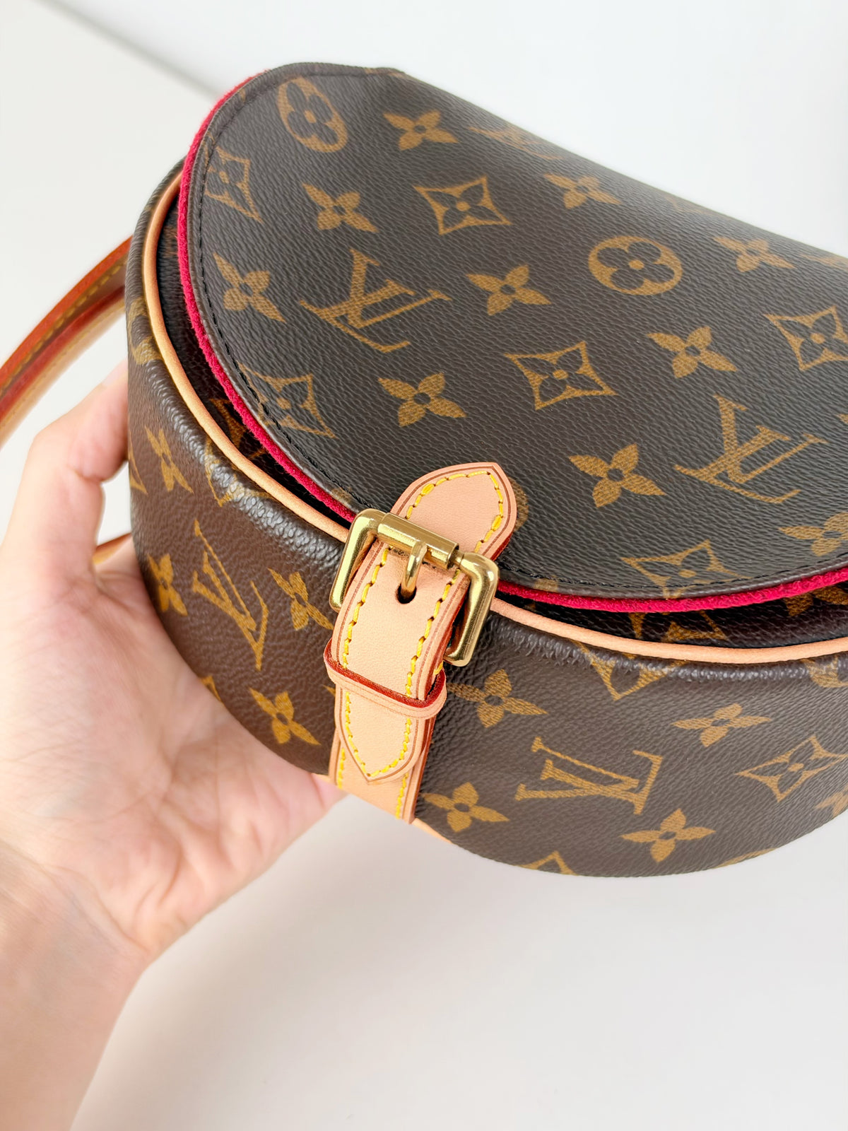 Louis Vuitton Vintage Tambourine Crossbody Bag