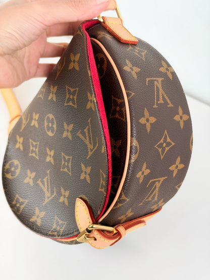 Louis Vuitton Vintage Tambourine Crossbody Bag
