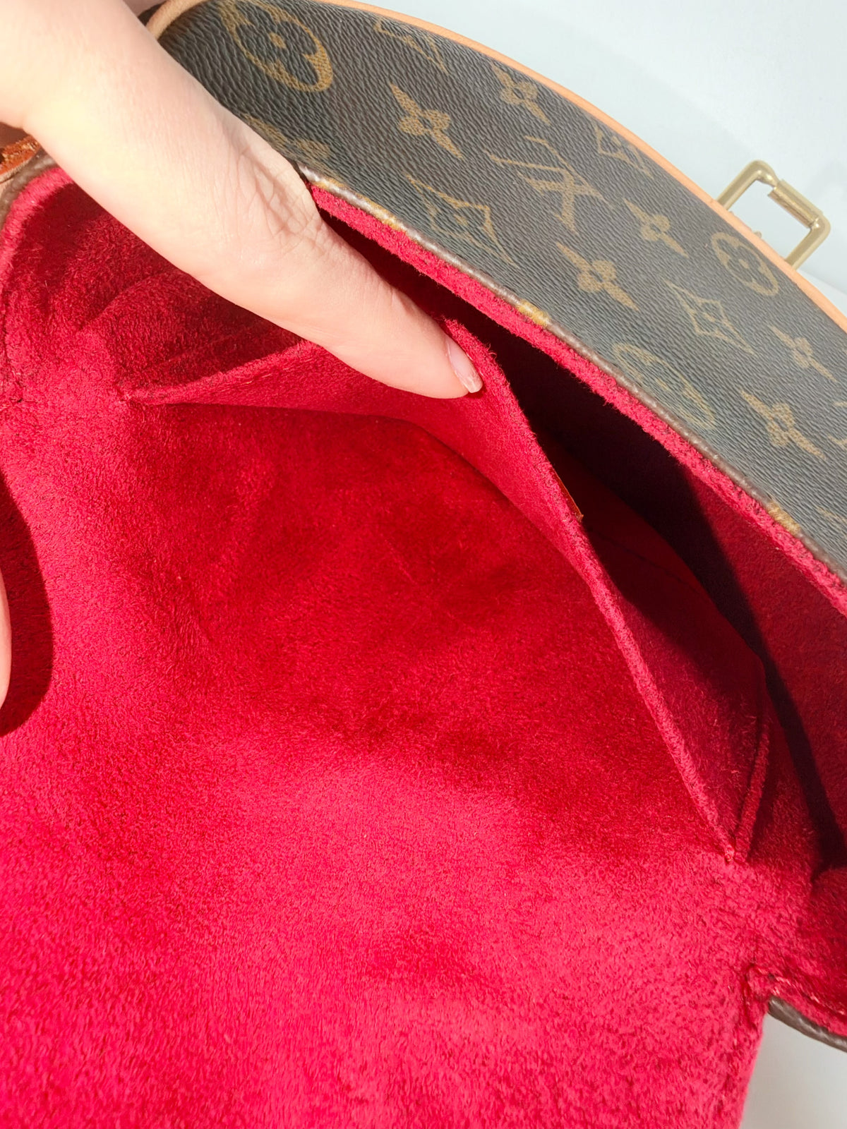 Louis Vuitton Vintage Tambourine Crossbody Bag
