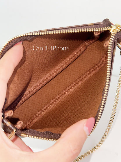 Louis Vuitton Vintage Mini Pochette Accessoires Shoulder Crossbody Bag