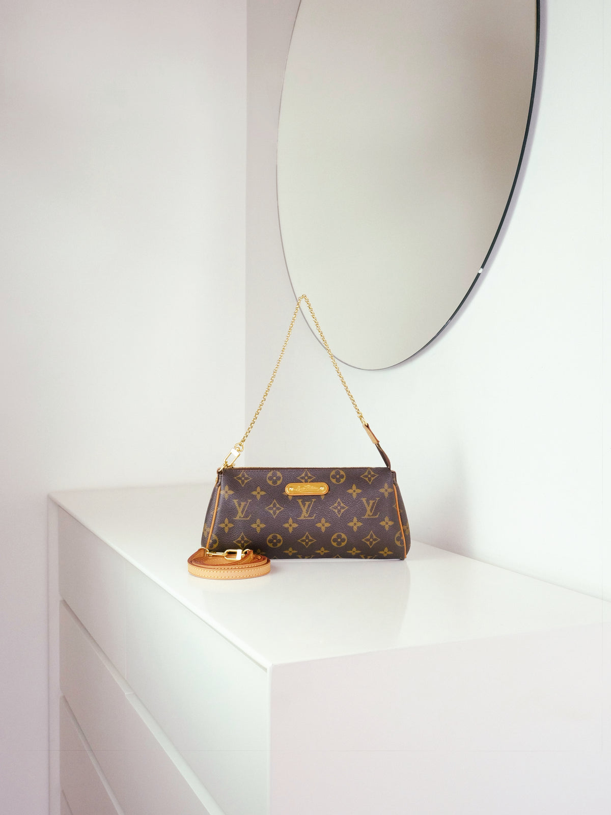 Louis Vuitton Vintage Eva Shoulder Crossbody Bag
