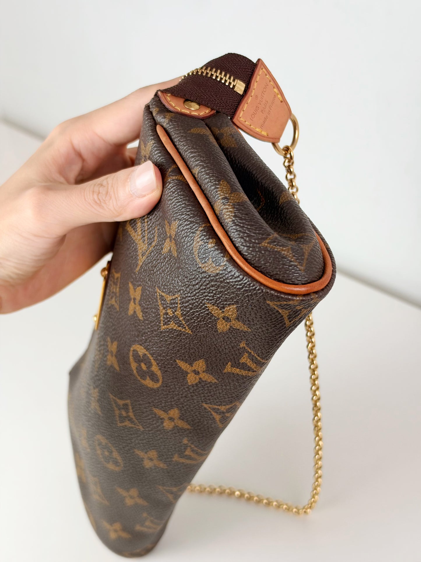 Louis Vuitton Vintage Eva Shoulder Crossbody Bag