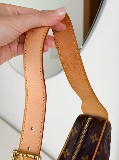 Louis Vuitton Vintage Croissant MM Shoulder Bag