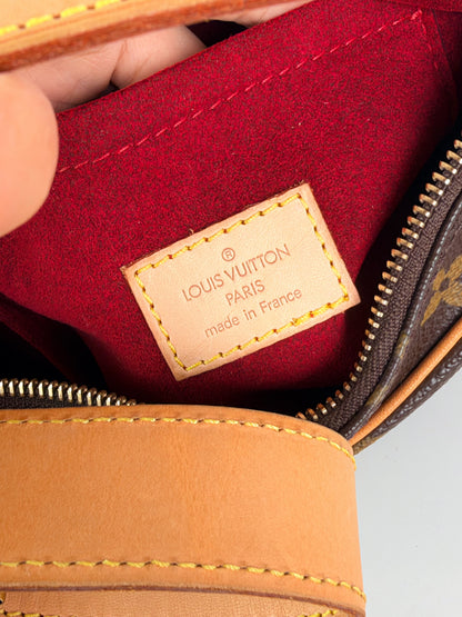 Louis Vuitton Vintage Croissant MM Shoulder Bag
