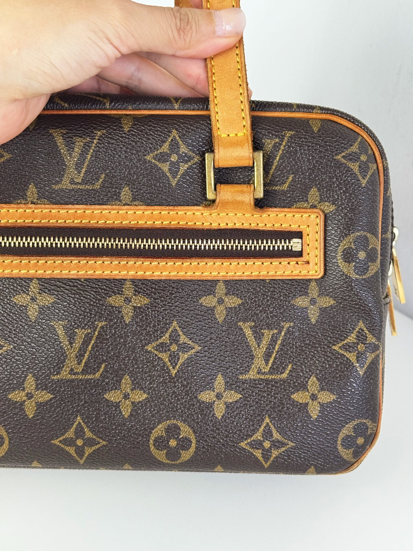 Louis Vuitton Vintage Cite MM Shoulder Bag