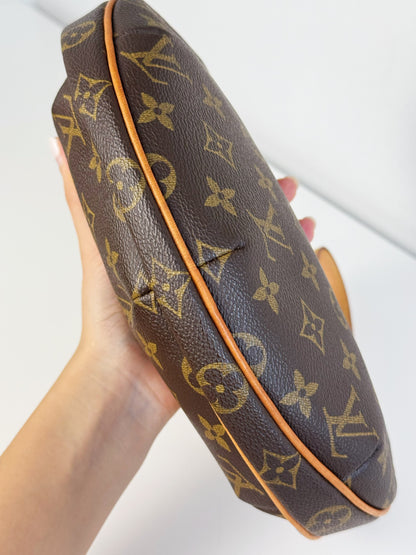 Louis Vuitton Vintage Croissant PM Shoulder Bag