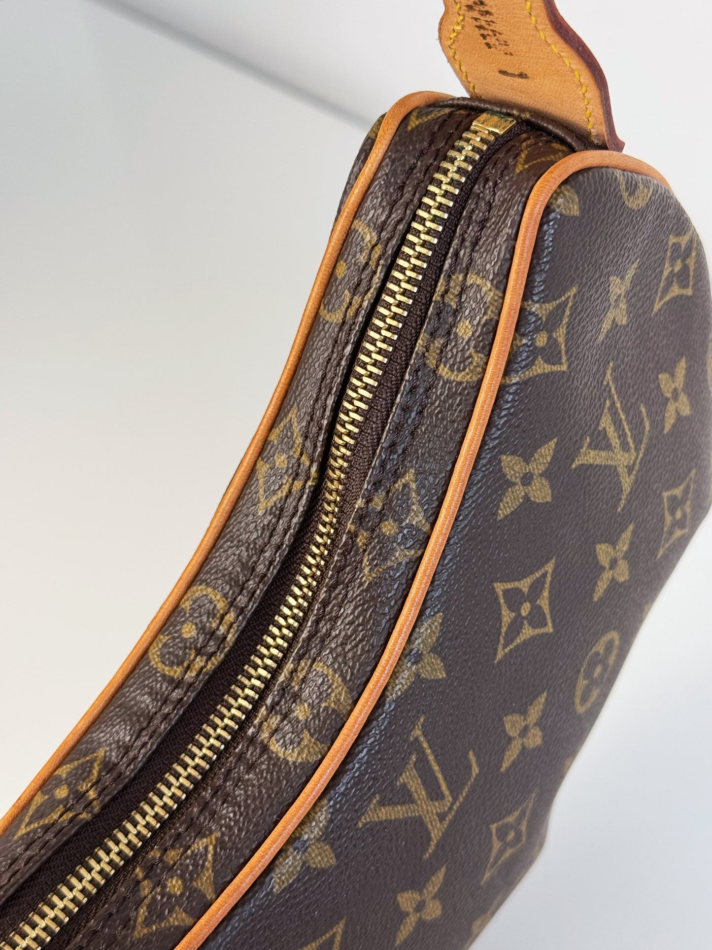 Louis Vuitton Vintage Croissant PM Shoulder Bag