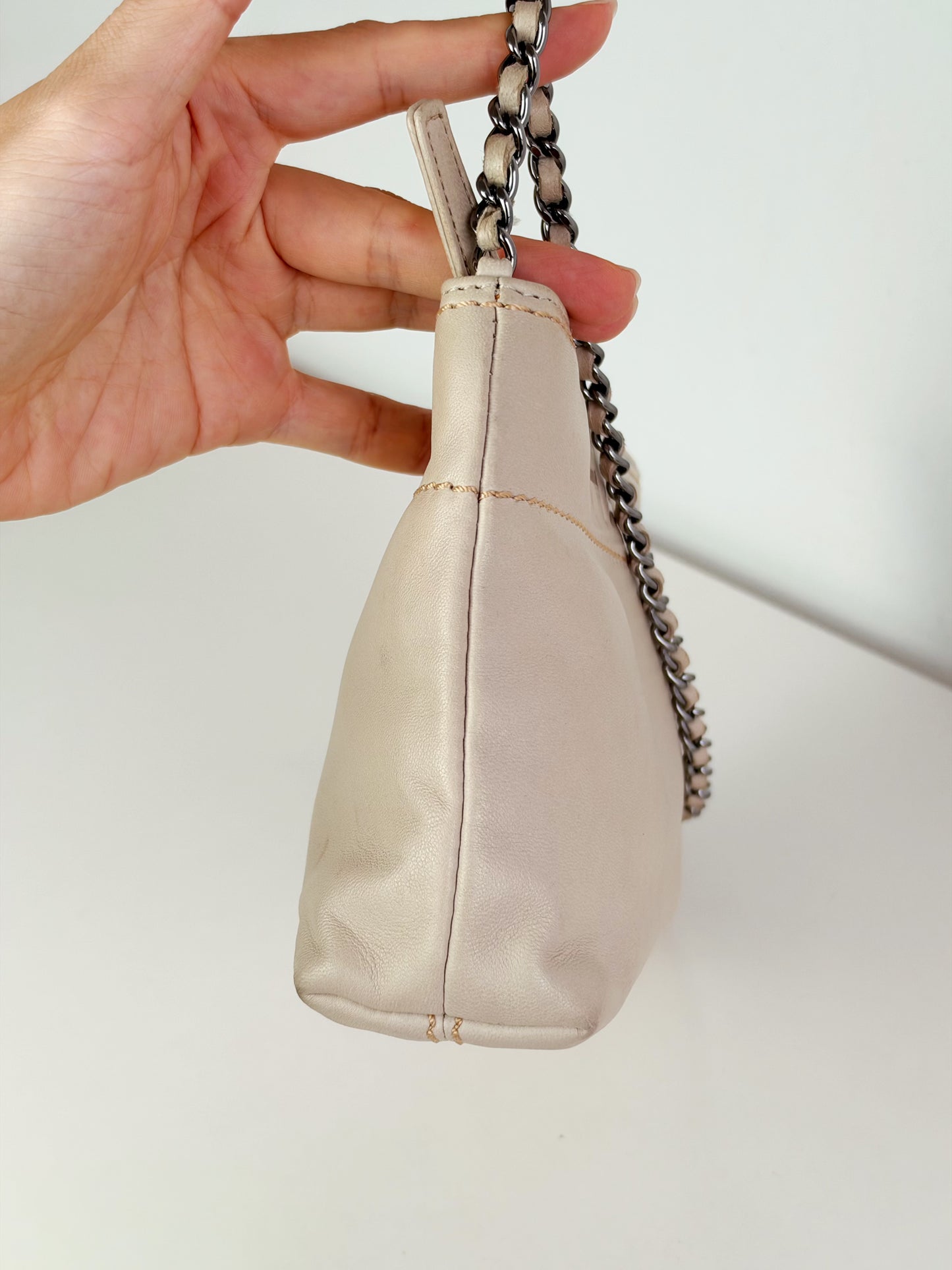 Chanel Vintage Beige Lambskin Chain Pouch