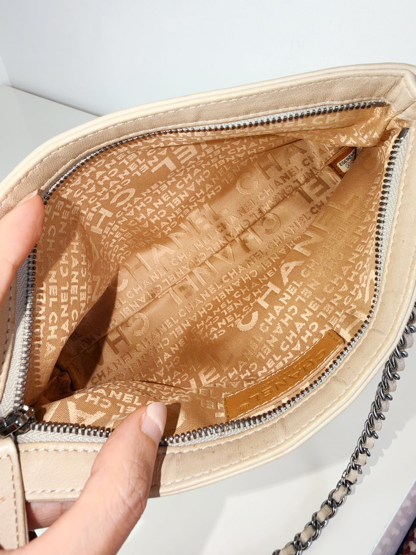 Chanel Vintage Beige Lambskin Chain Pouch