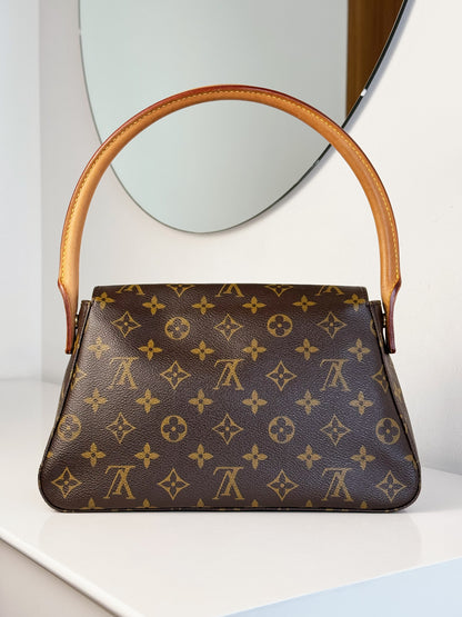 Louis Vuitton Vintage Mini Looping Shoulder Bag