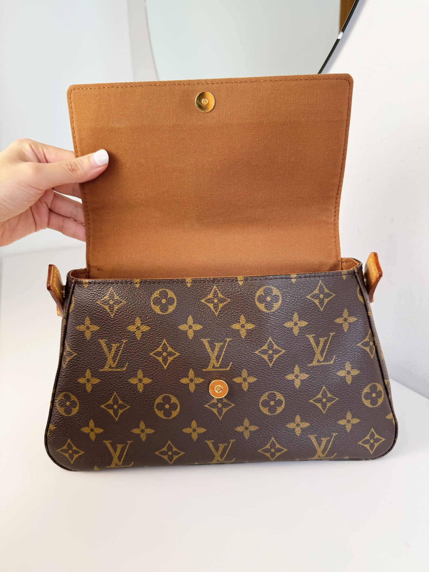 Louis Vuitton Vintage Mini Looping Shoulder Bag