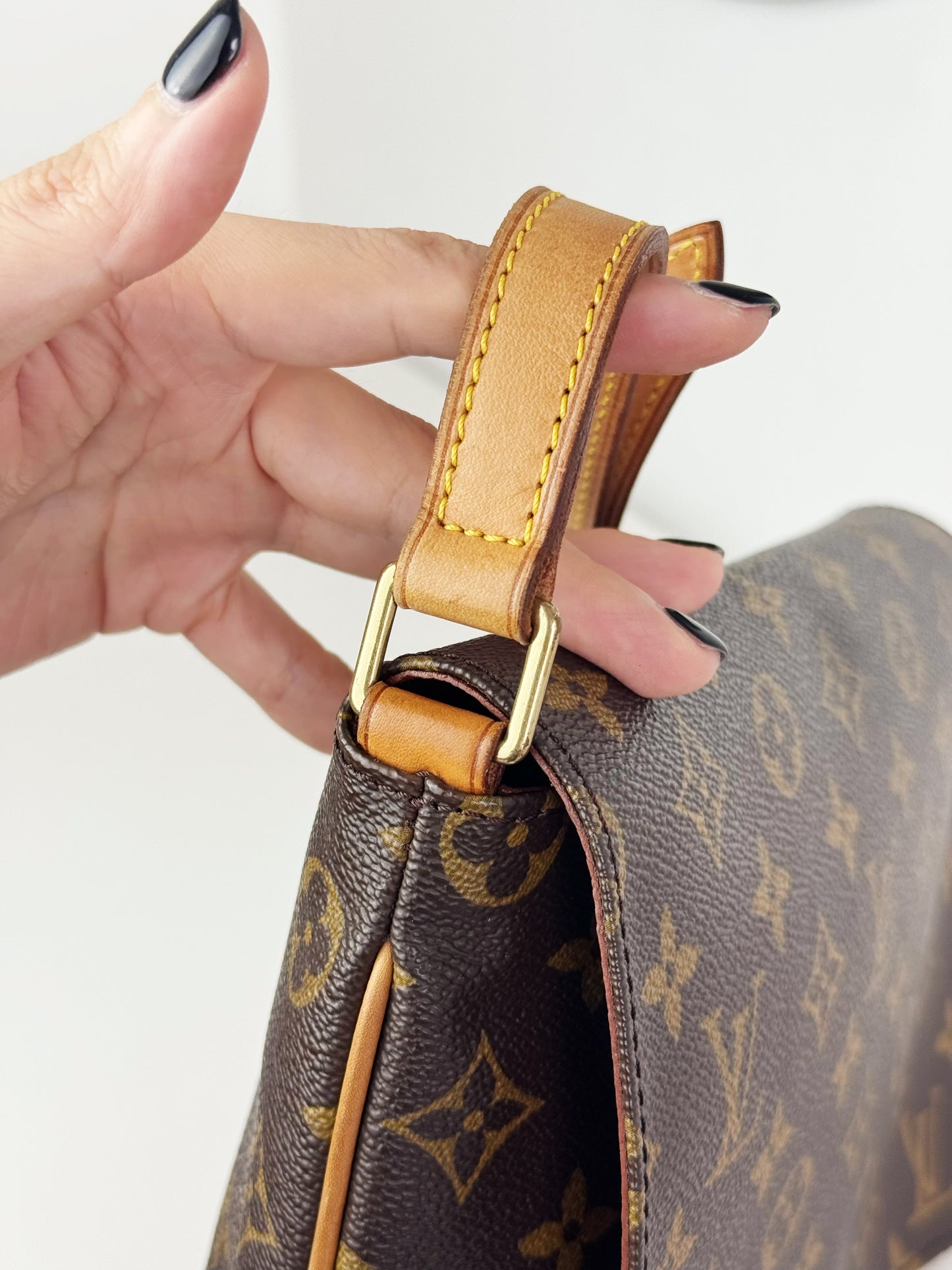 Louis Vuitton Musette Tango Shoulder Crossbody Bag