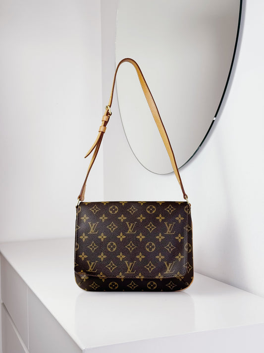 Louis Vuitton Musette Tango Shoulder Crossbody Bag
