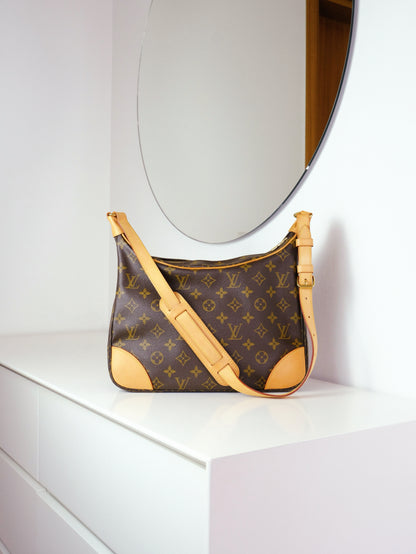 Louis Vuitton Vintage Boulogne Shoulder Crossbody Bag