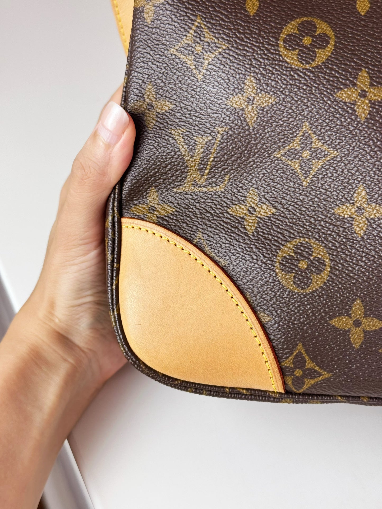 Louis Vuitton Vintage Boulogne Shoulder Crossbody Bag